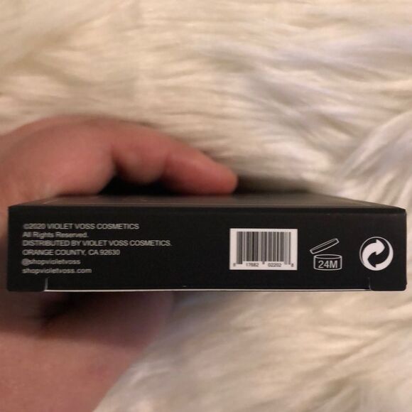 Violet Voss Coral Pop 6 Eyeshadows Palette With Mirror New in Box - Picture 10 of 12